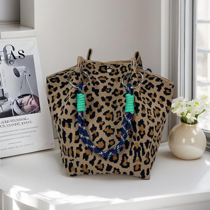 Boho Woven Polyester Bucket Bag, Handmade Knitted Crochet Shoulder Bag for Travel and Beach
