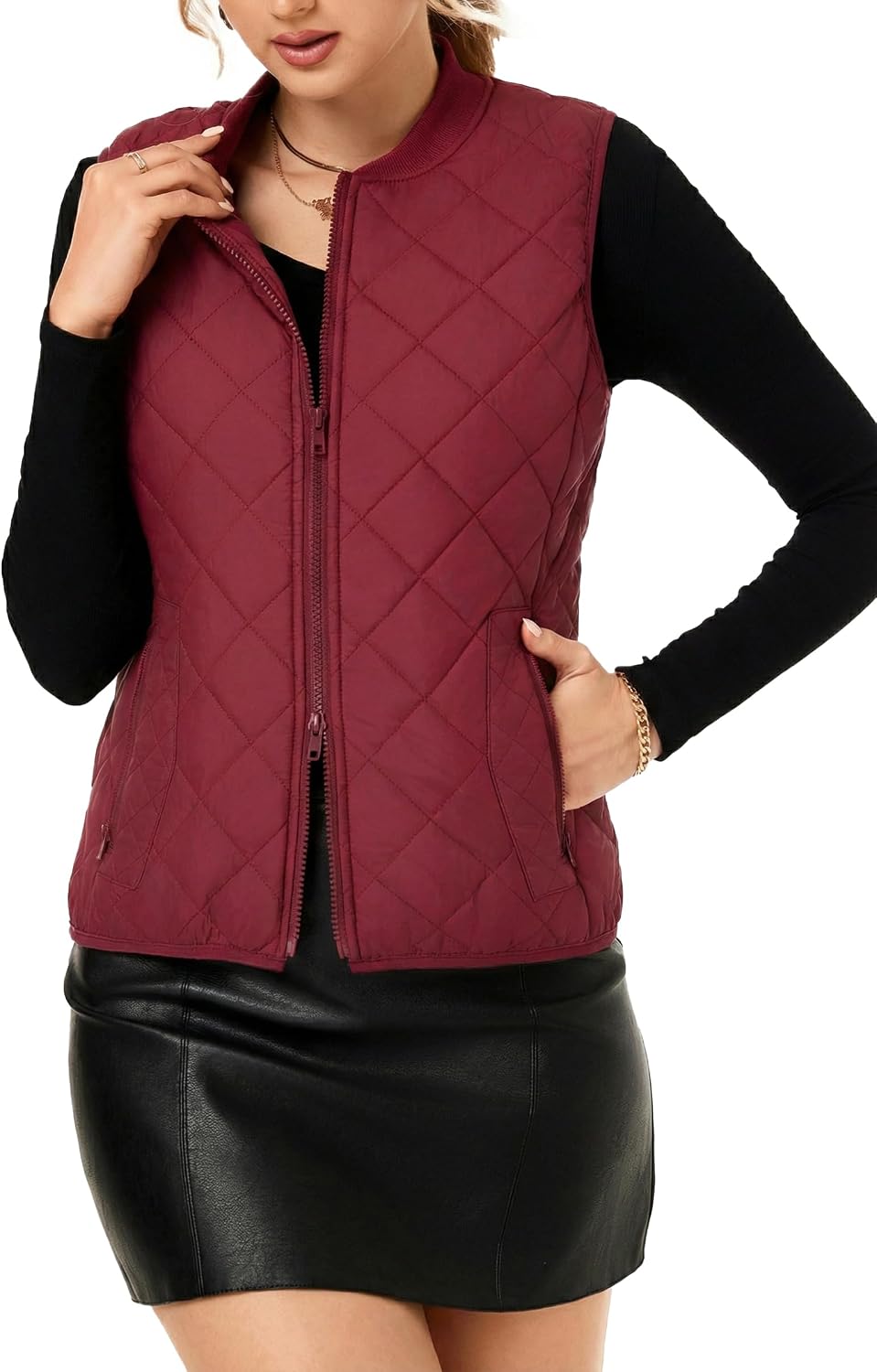 Womens Lightweight Quilted Vest - Zip Up Sleeveless Padded Gilet for Fall
