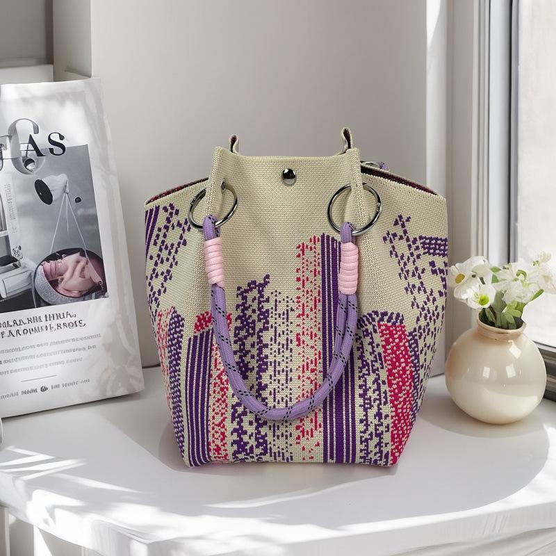 Boho Woven Polyester Bucket Bag, Handmade Knitted Crochet Shoulder Bag for Travel and Beach