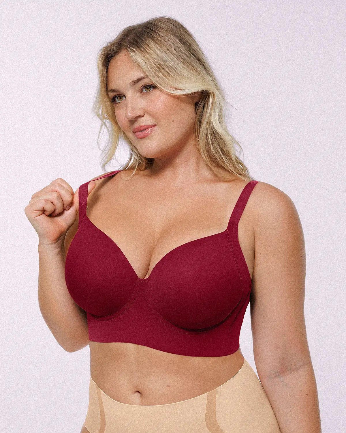 Adjustable shoulder straps for customized support and fit