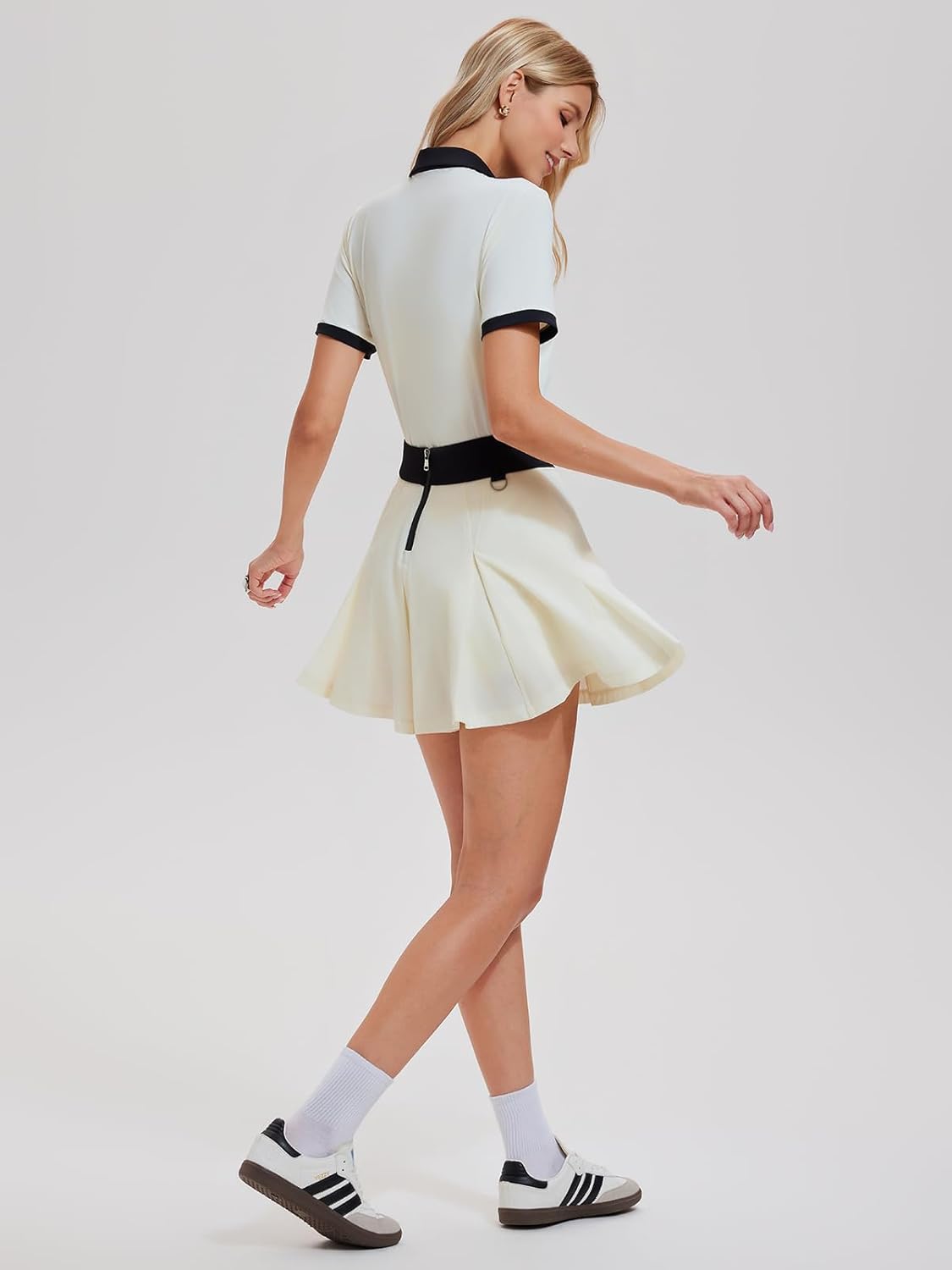 Women's 2 Piece Tennis Skirt Set - Colorblock Side Slit T-Shirt and High Waisted Pleated Skort