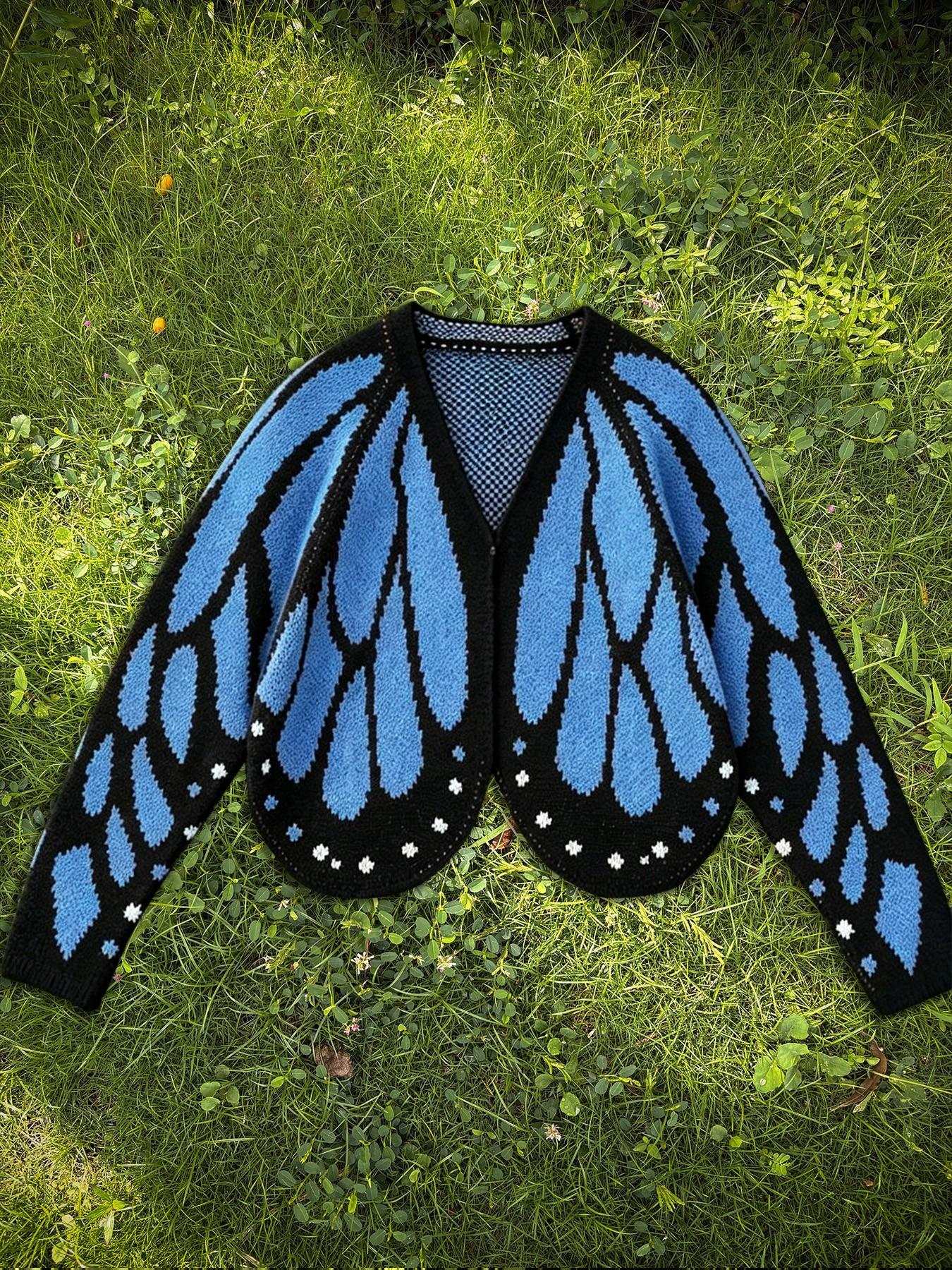 Women's Trendy Butterfly Wings Knit Cardigan, V-Neck Bat Sleeve Short Fashion Coat