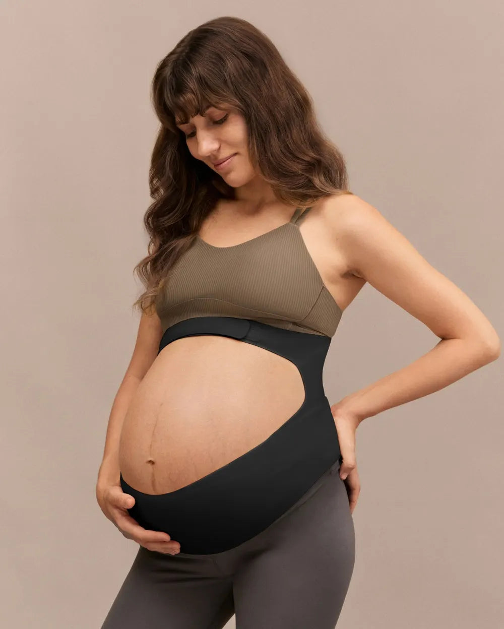 Momcozy BumpEase maternity belly band — product image 11