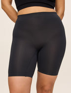 Front view of Cooling 7-inch black anti-chafe shorts, 7-inch length