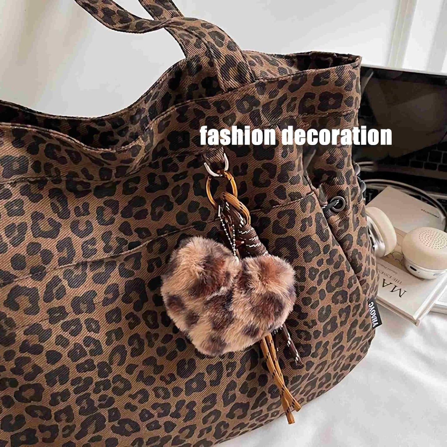 Leopard Print Tote Bag for Women, Y2K Animal Print Purse with Zipper and Pockets